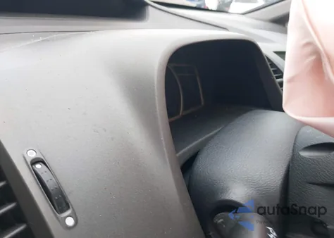 2010 Honda Civic Lx z USA, uszkodzony, nr VIN 2HGFA1F53AH331556